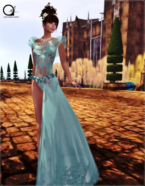 Sascha’s Designs- Acacia