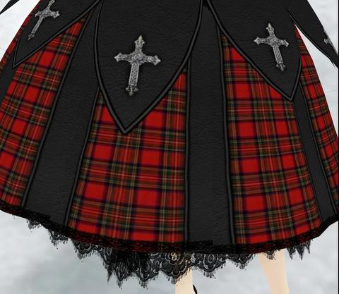 赤と黒のチェックが美しいゴスロリドレス