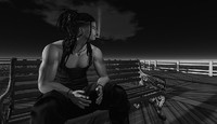 深夜の海/pose