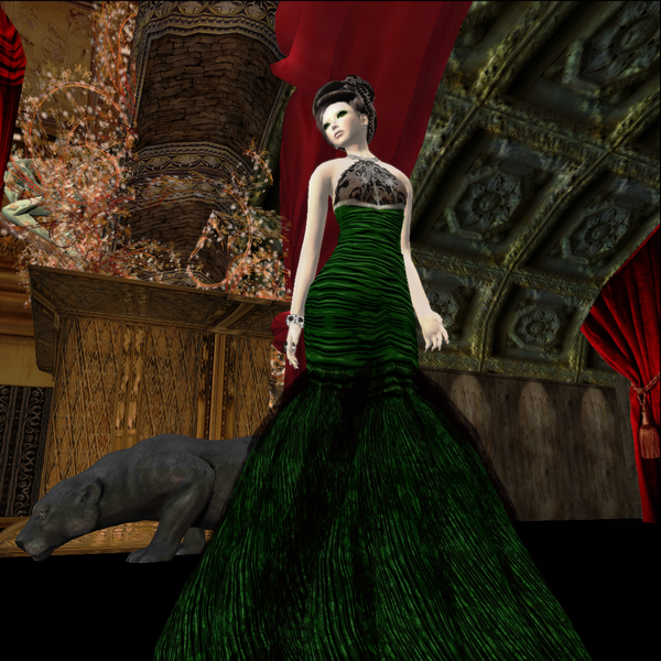 VoguE - Group Gift Gown
