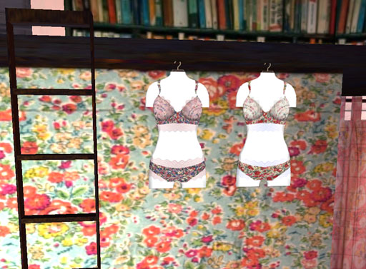 フリー♡ 本屋さんの店員コス