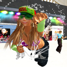 Tomgirl Live in Eco Live-Train