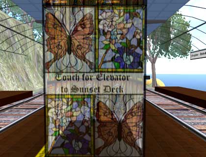 【Clearwing駅】