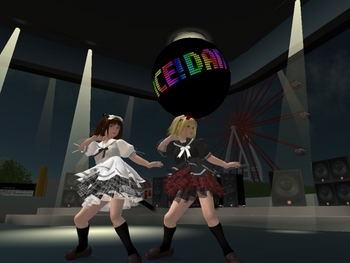 姉妹ペアダンス