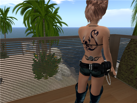 素材がつるつる❤ &Free Tattoo