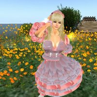 かわいい洋服とふわふわヘア